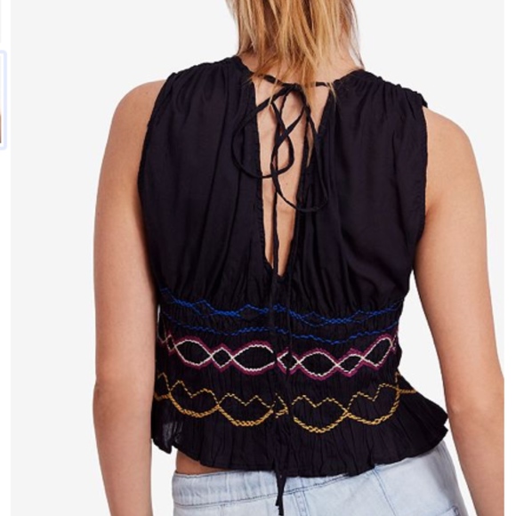 NWT Free People Ruched Embroidered Top L - Picture 2 of 2